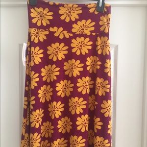 Lularoe azure skirt NWT